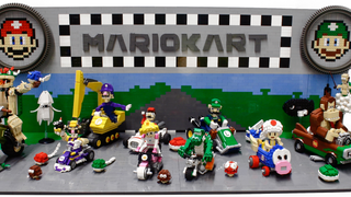 This AWESOME Mario Kart Lego is the blue shell of builds